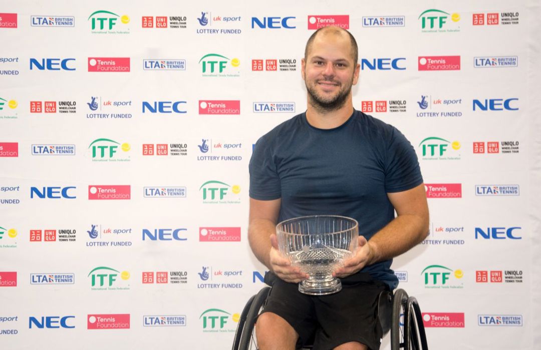 Stefan Olsson with his trophy